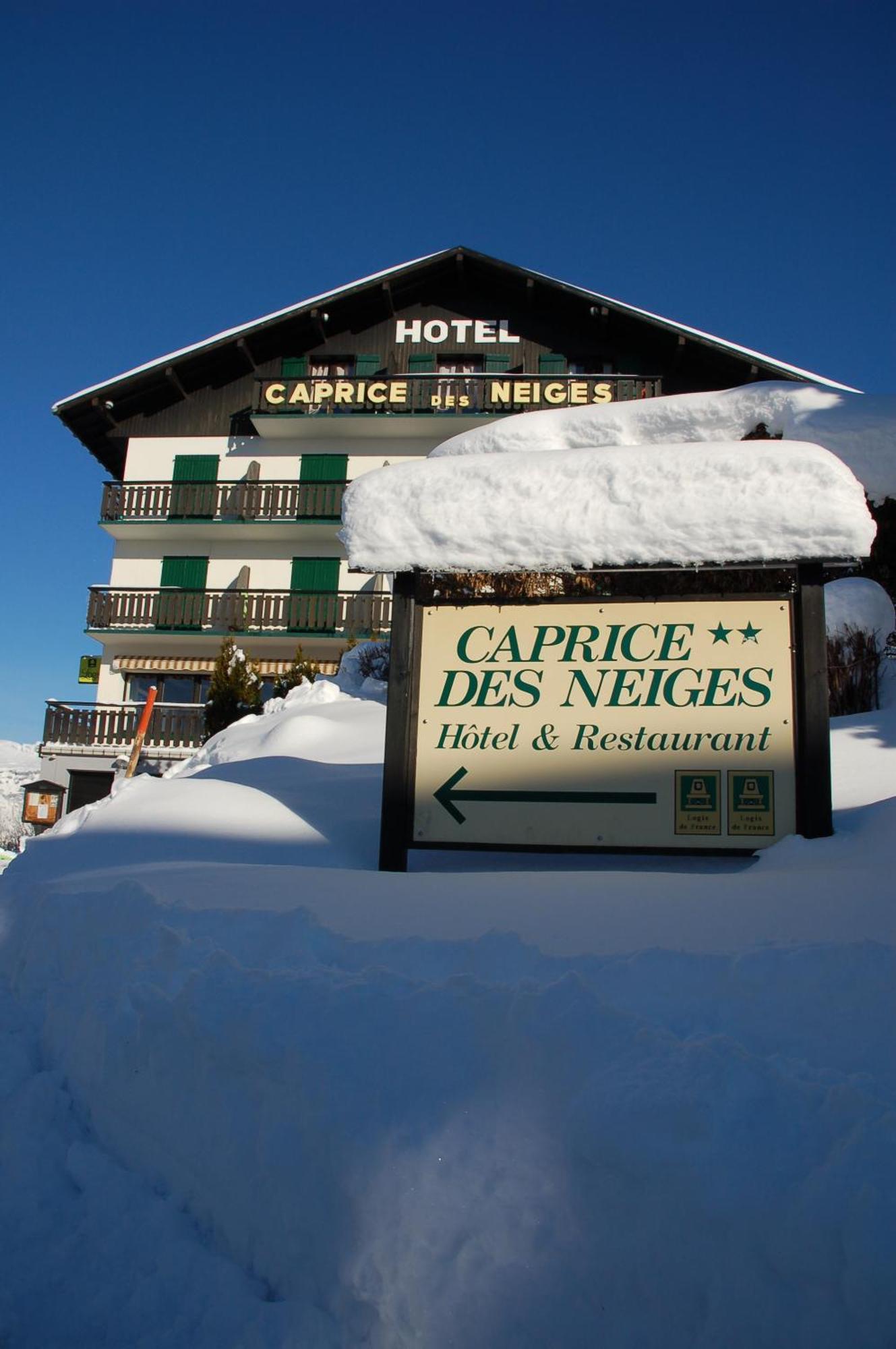Hotel Le Caprice Des Neiges 꽁블루 외부 사진