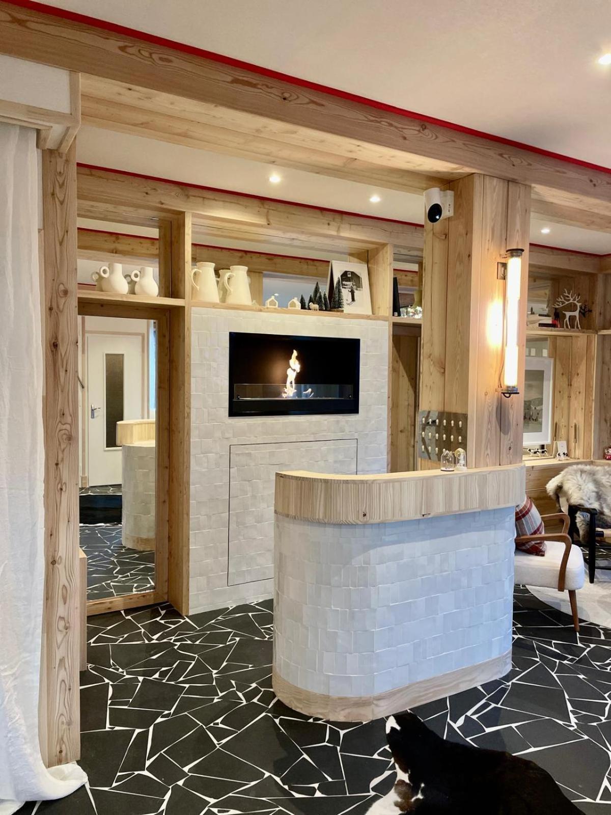 Hotel Le Caprice Des Neiges 꽁블루 외부 사진