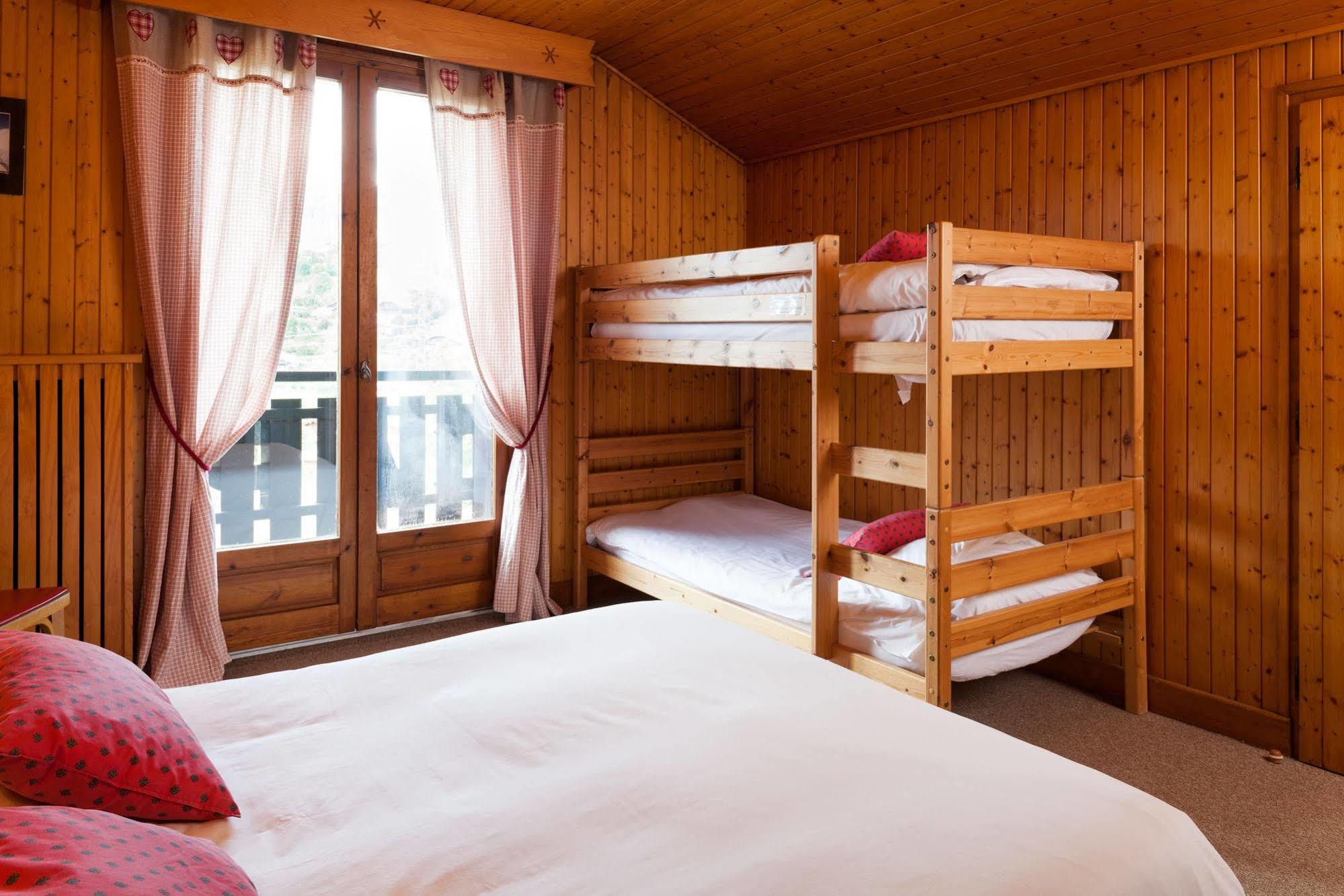 Hotel Le Caprice Des Neiges 꽁블루 외부 사진