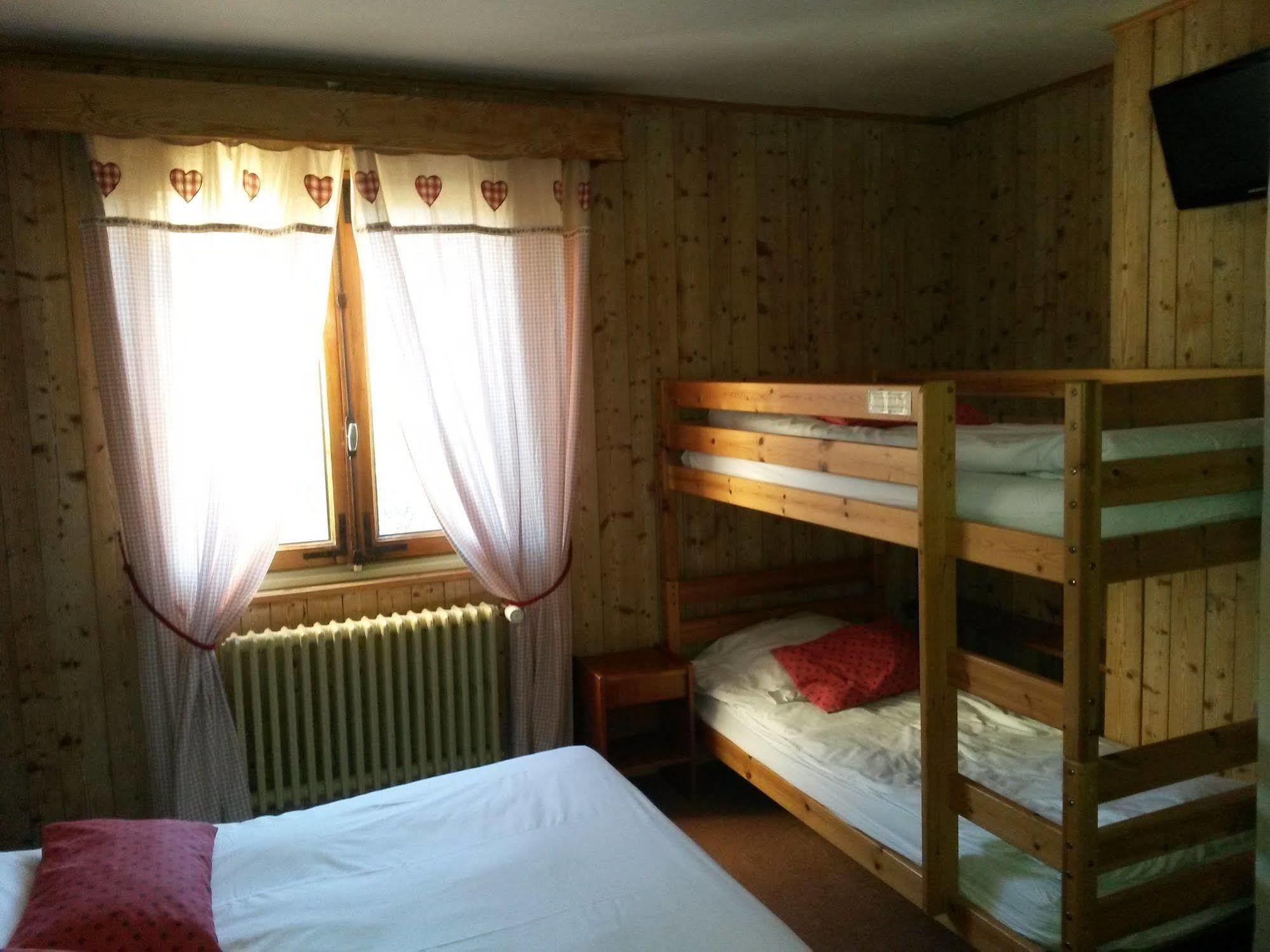 Hotel Le Caprice Des Neiges 꽁블루 외부 사진
